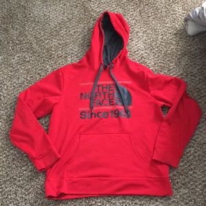 Red Large Northface Hoodie